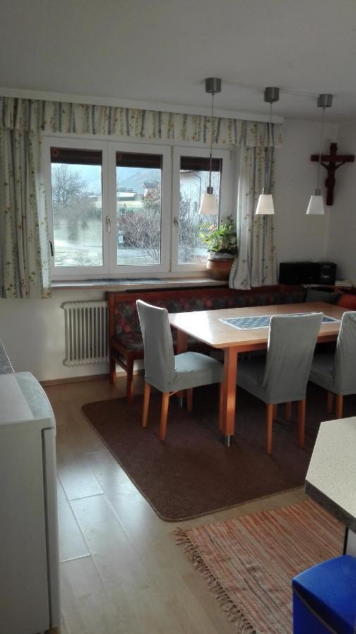 Haus Agerer Fewo 2. Stock Tarrenz Kültér fotó